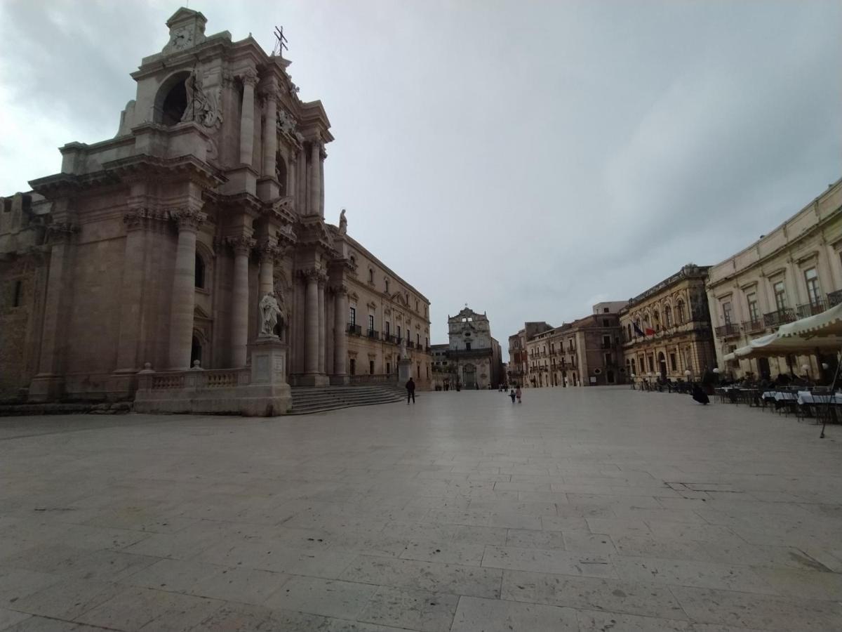 Krokos Ortigia * Syracuse